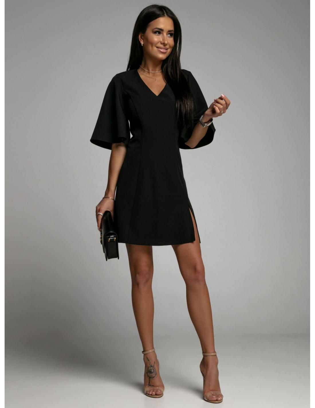 czarna-sukienka-mini-576fzk-1.jpg