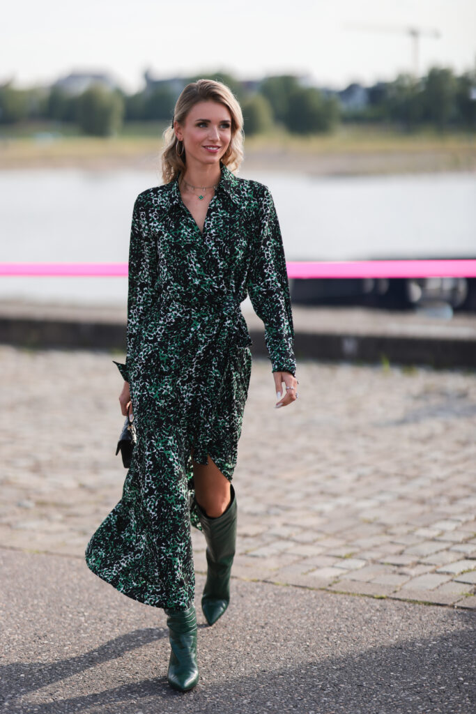 Riani Fashion Festival Street Style In Dusseldorf